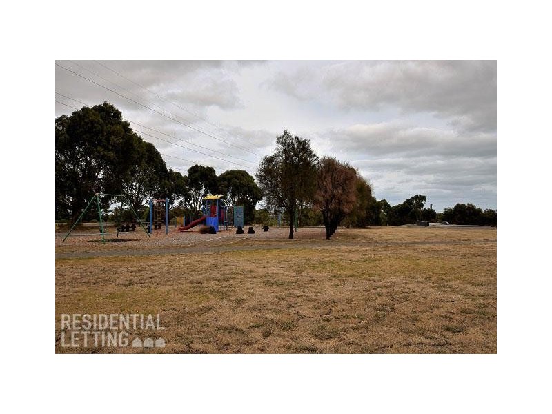 95 Investigator Drive, Woodcroft SA 5162