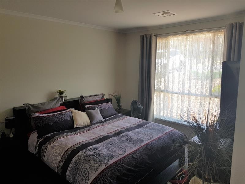 12 League Street, Seaford Meadows SA 5169