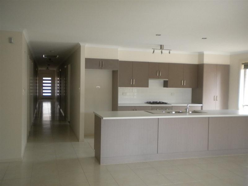 8 Bristol Street, Dover Gardens SA 5048