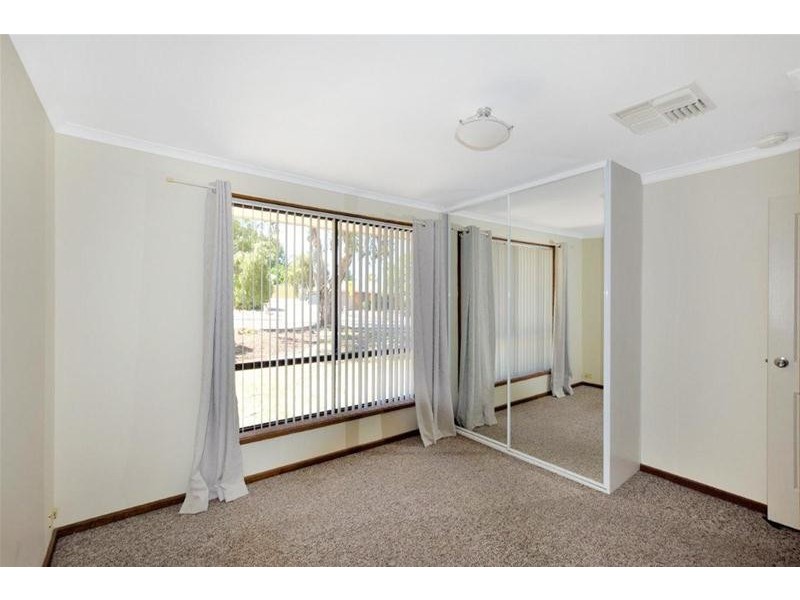 23 Sherebrooke Boulevard, Woodcroft SA 5162