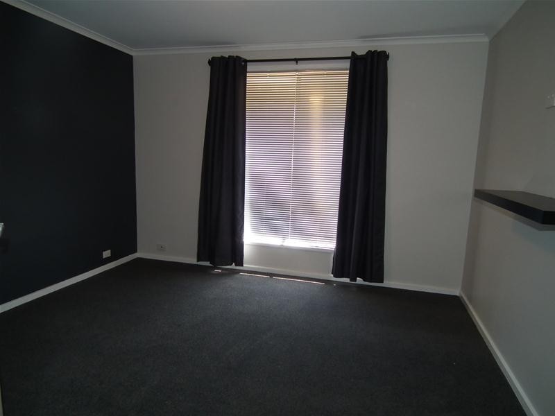 28 Lerunna Avenue, Hallett Cove SA 5158