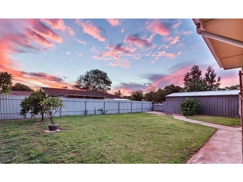 13 Roeder Crescent, Port Noarlunga SA 5167