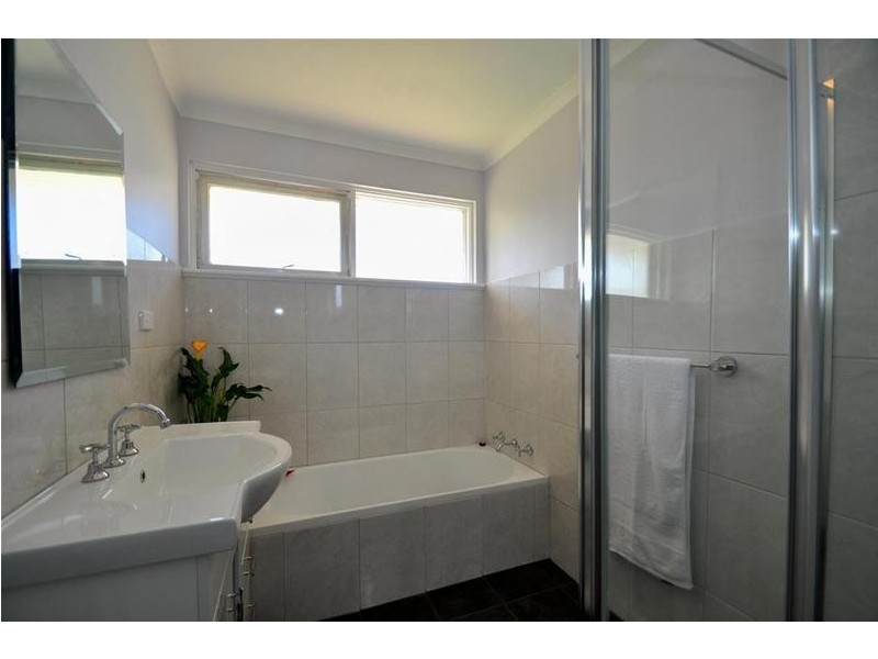 9 Carmela Avenue, Morphett Vale SA 5162