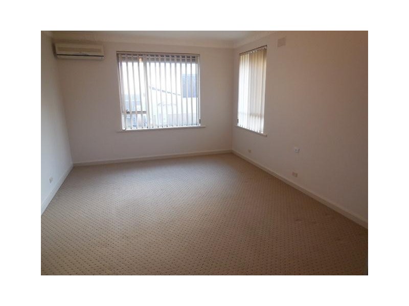 6 Judith Crescent, Morphett Vale SA 5162