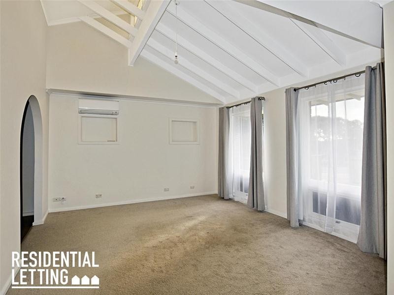 220 Honeypot Road, Huntfield Heights SA 5163