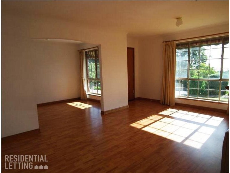 2/41 Central Avenue, Hallett Cove SA 5158