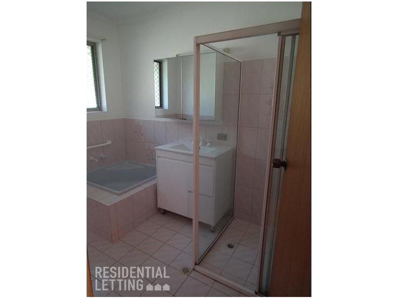 2/41 Central Avenue, Hallett Cove SA 5158