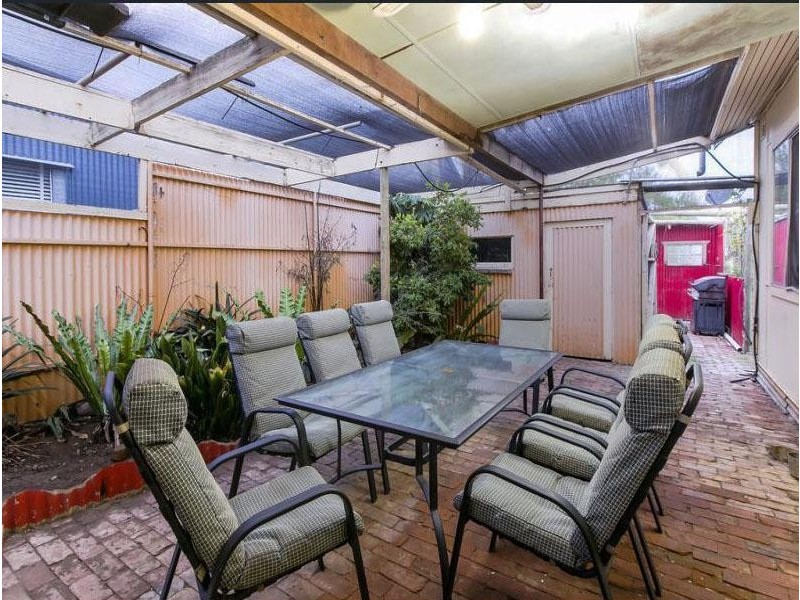 20 Deemster Avenue, Christies Beach SA 5165