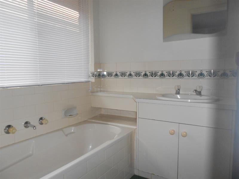 16 Avocet Street, Seaford Rise SA 5169