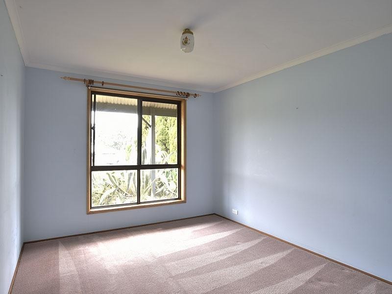 31 Arabian Drive, Woodcroft SA 5162