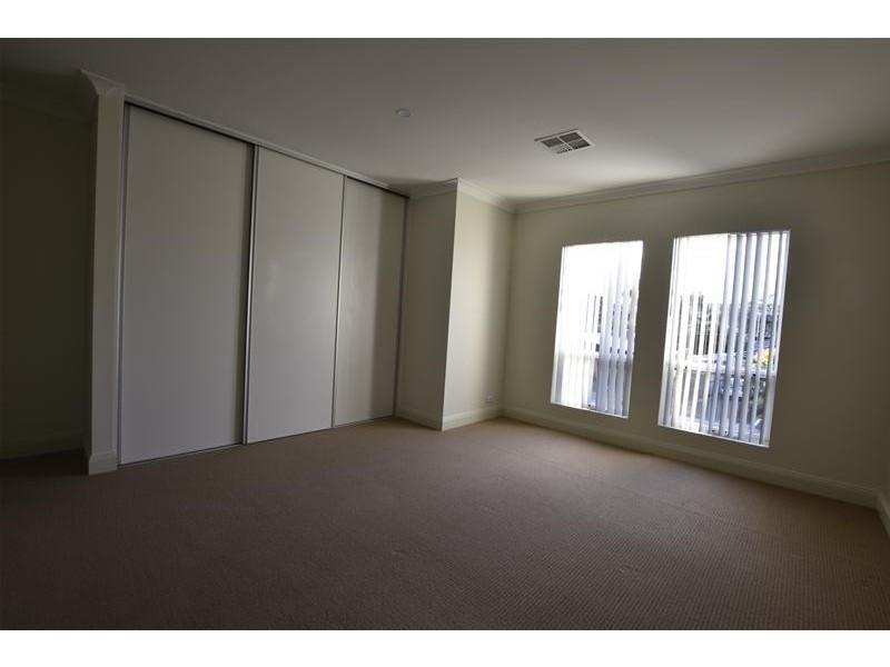 32B Kingston Avenue, Seacombe Gardens SA 5047