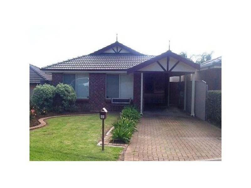 22 Shillabeer Crescent, Woodcroft SA 5162