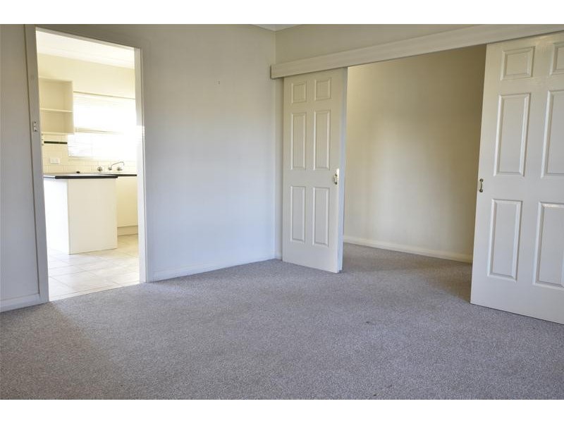 5 Stewart Avenue, Hackham SA 5163