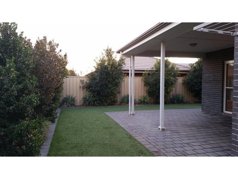 20 Signal Street, Seaford Meadows SA 5169