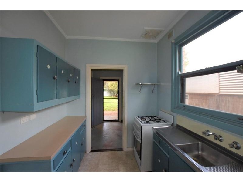 5 Jacaranda Grove, Oaklands Park SA 5046