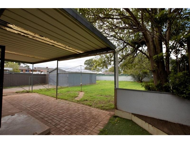 5 Jacaranda Grove, Oaklands Park SA 5046