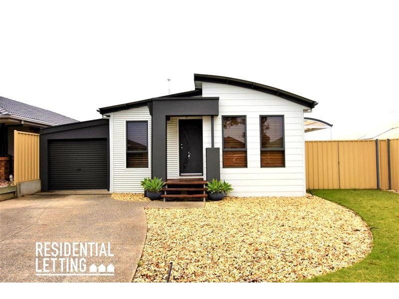 5 Scrub Avenue, Aldinga Beach SA 5173