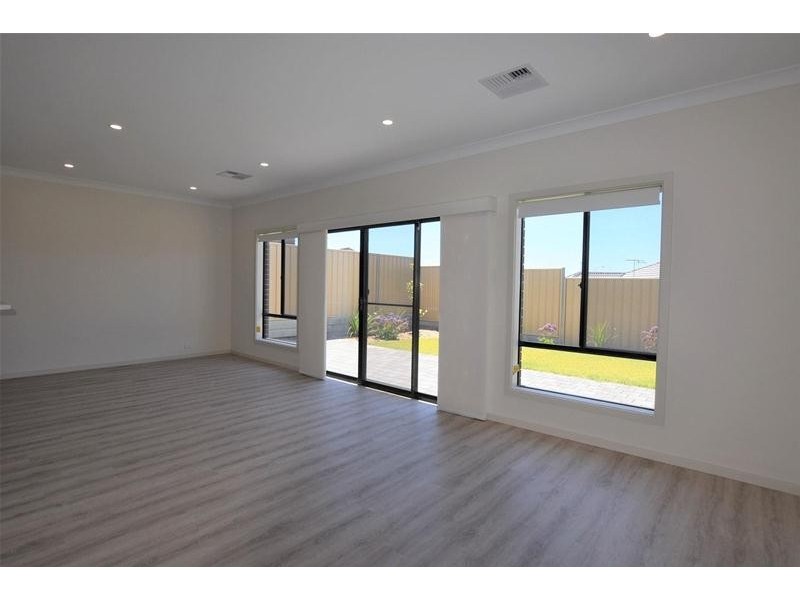 7 Union Station Drive, Seaford Meadows SA 5169