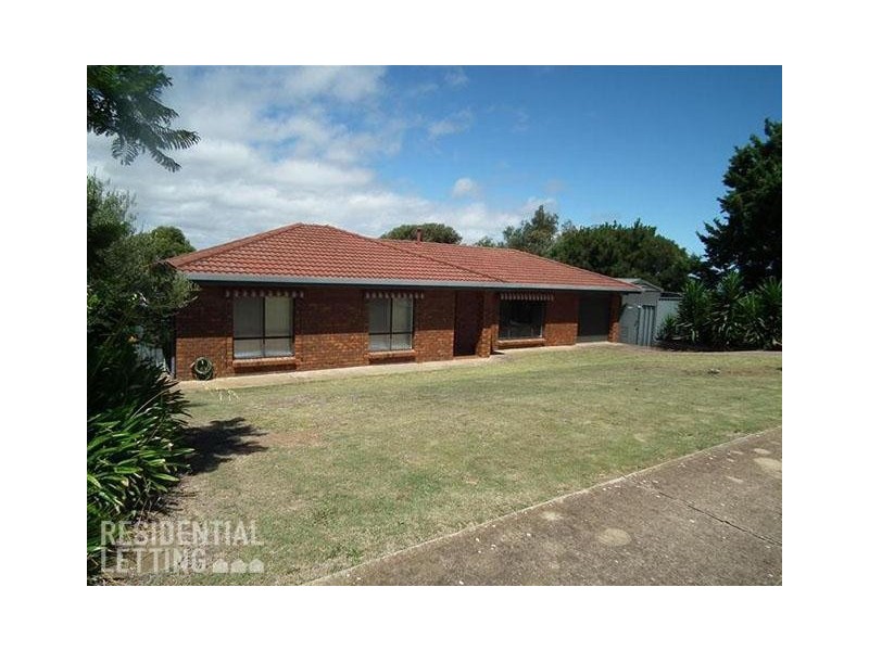 28 Lerunna Avenue, Hallett Cove SA 5158