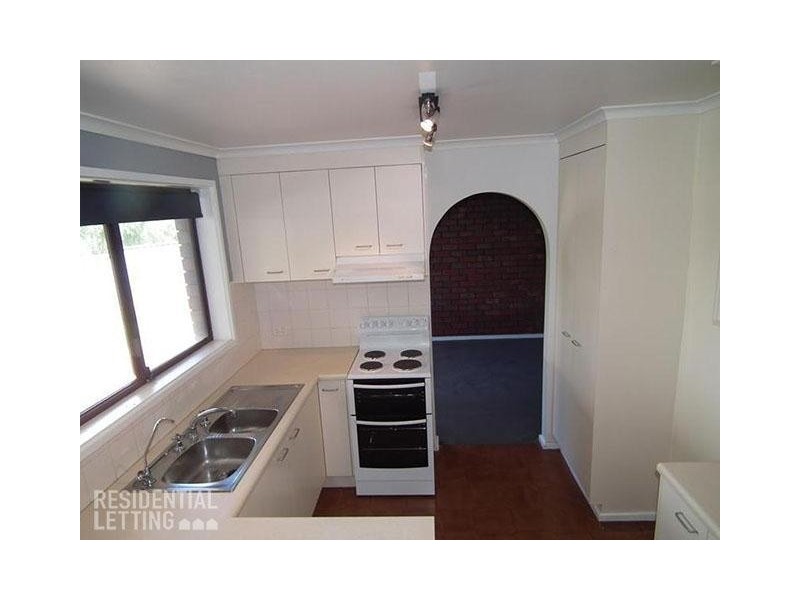 28 Lerunna Avenue, Hallett Cove SA 5158