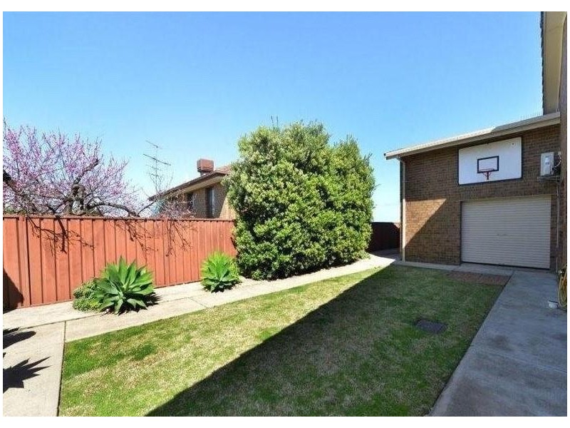 12 Fireball Avenue, Hallett Cove SA 5158