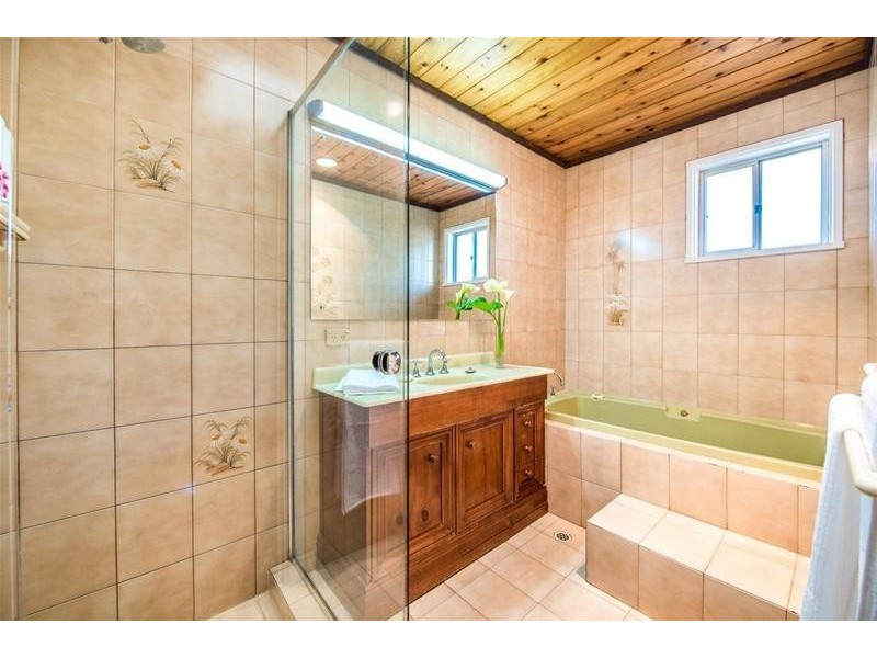 63 Teusner Drive, Morphett Vale SA 5162