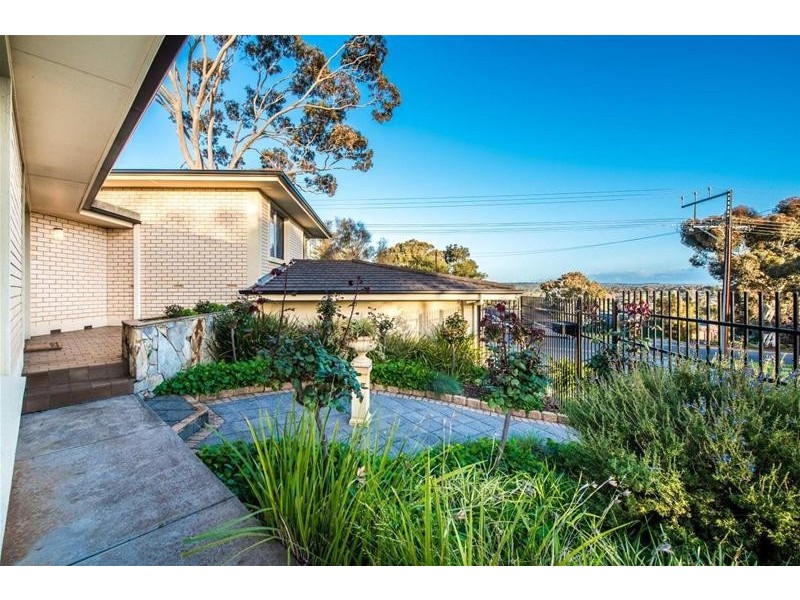 63 Teusner Drive, Morphett Vale SA 5162