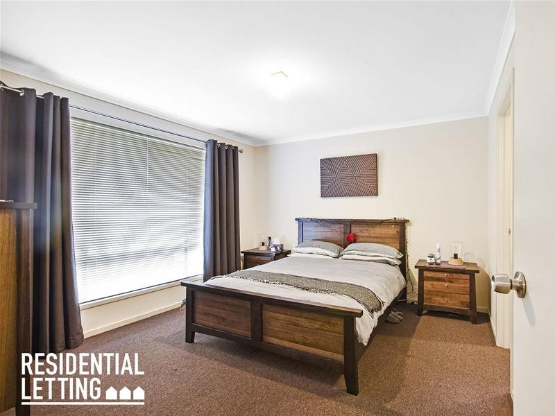 16 Apollo Street, Woodcroft SA 5162