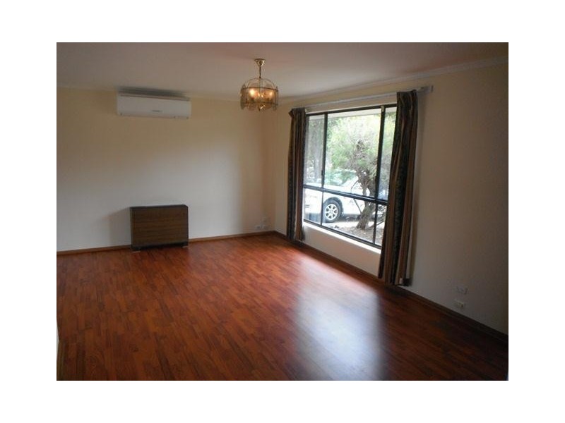 6 Dennis Street, Happy Valley SA 5159