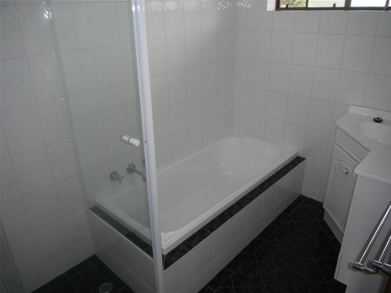 6 Dennis Street, Happy Valley SA 5159