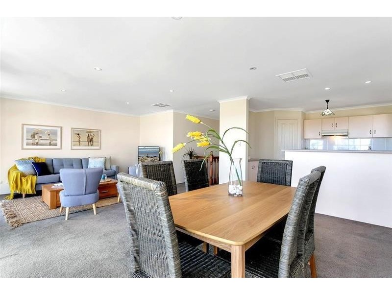 4A Beeches Close, Hallett Cove SA 5158