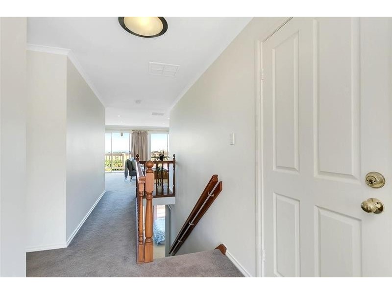 4A Beeches Close, Hallett Cove SA 5158