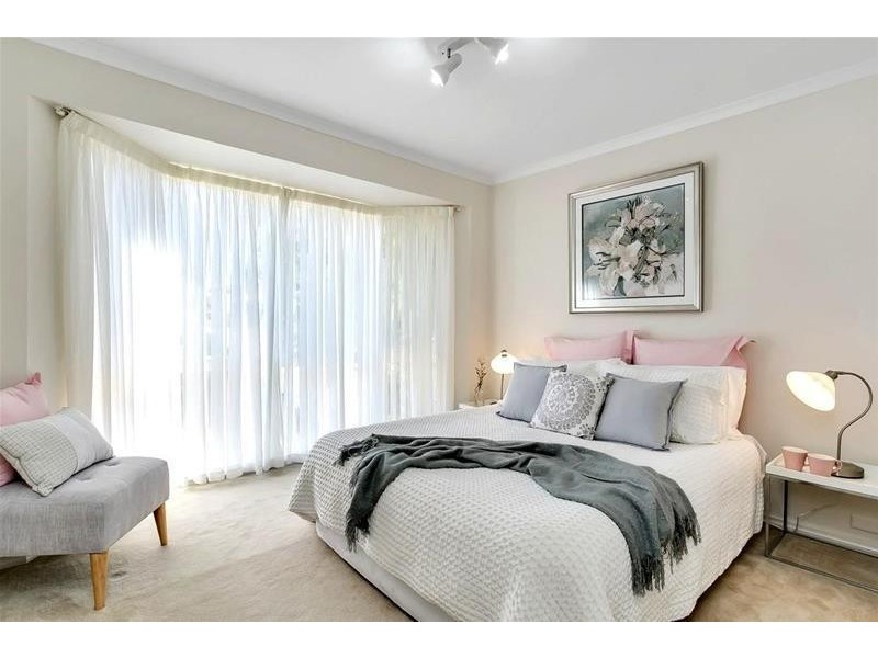 4A Beeches Close, Hallett Cove SA 5158