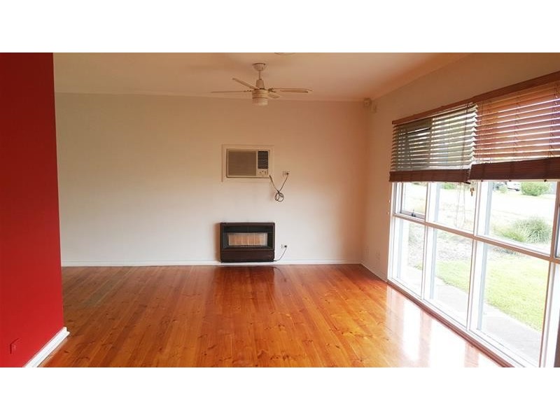 19 Tooma Street, O’sullivan Beach SA 5166