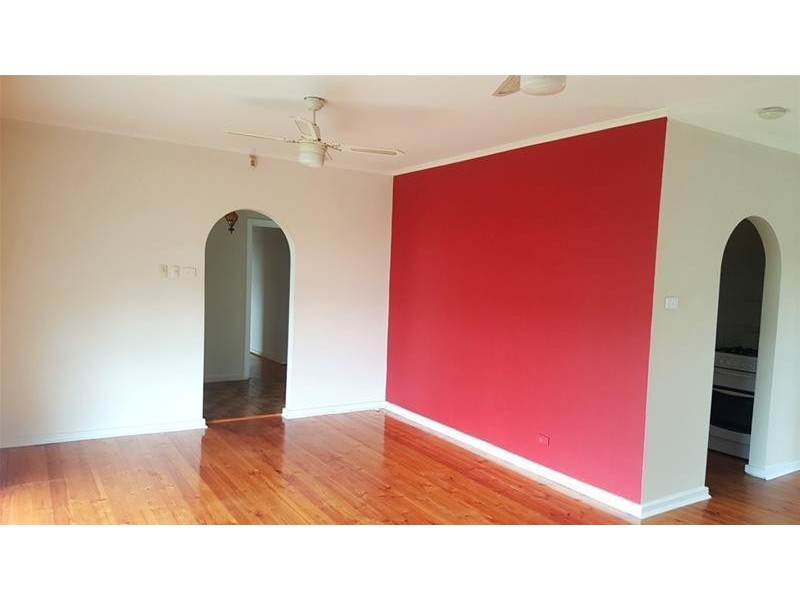 19 Tooma Street, O’sullivan Beach SA 5166