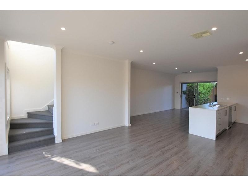 6/1-9 League Street, Seaford Meadows SA 5169