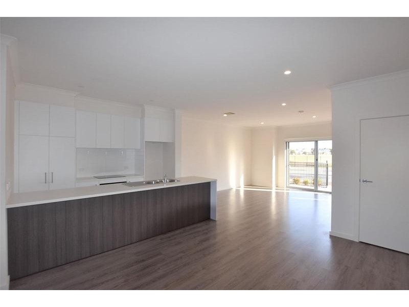 6/1-9 League Street, Seaford Meadows SA 5169