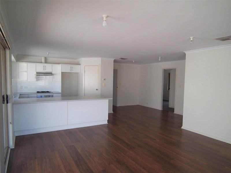 5 Swinton Close, Christie Downs SA 5164