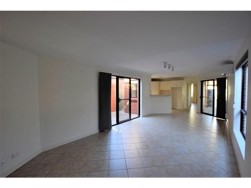 6 Ralphs Avenue, Port Noarlunga SA 5167