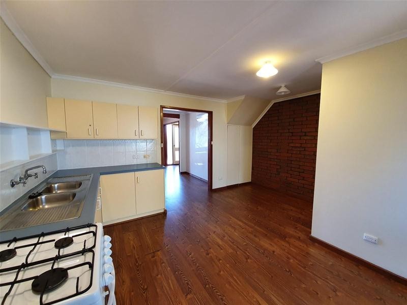 39 Kurnabinna Terrace, Hallett Cove SA 5158