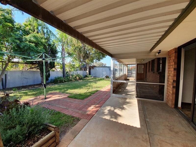 17 Tracy Way, Morphett Vale SA 5162