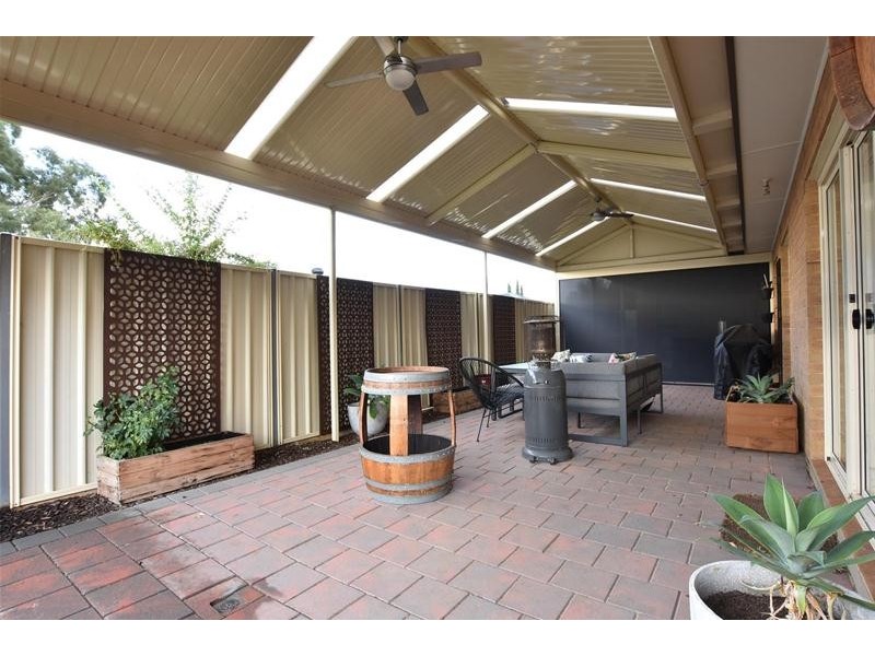 3 Kakadu Drive, Morphett Vale SA 5162