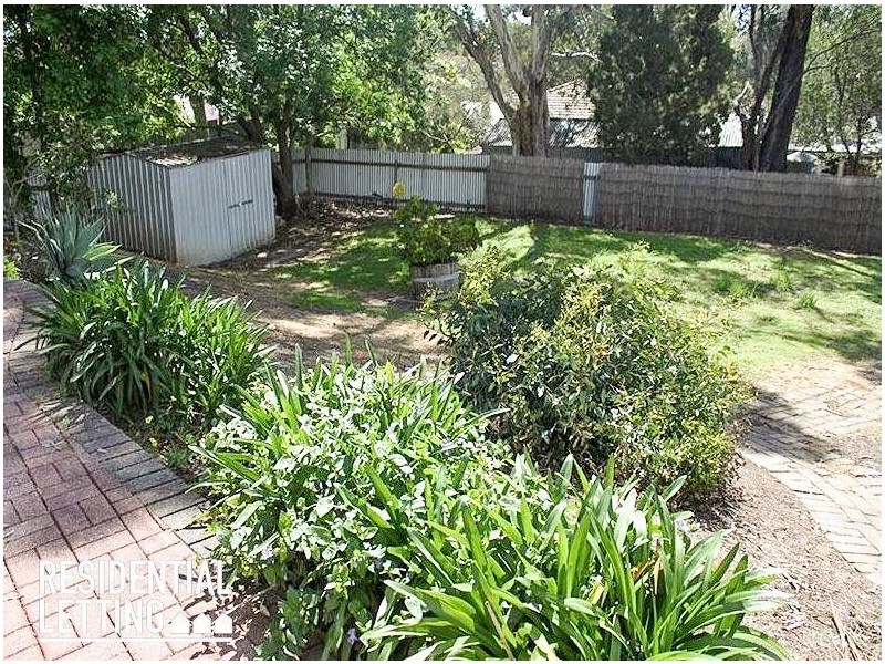 61 Black Road, Flagstaff Hill SA 5159