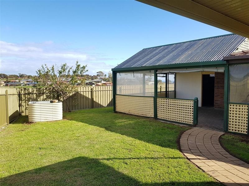 6 Leith Court, Hallett Cove SA 5158
