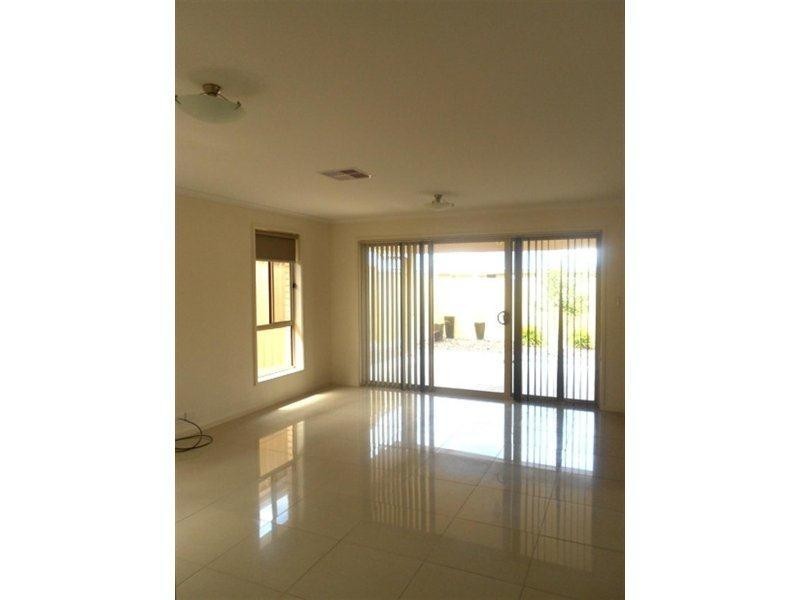 24 Tidal Street, Seaford Meadows SA 5169