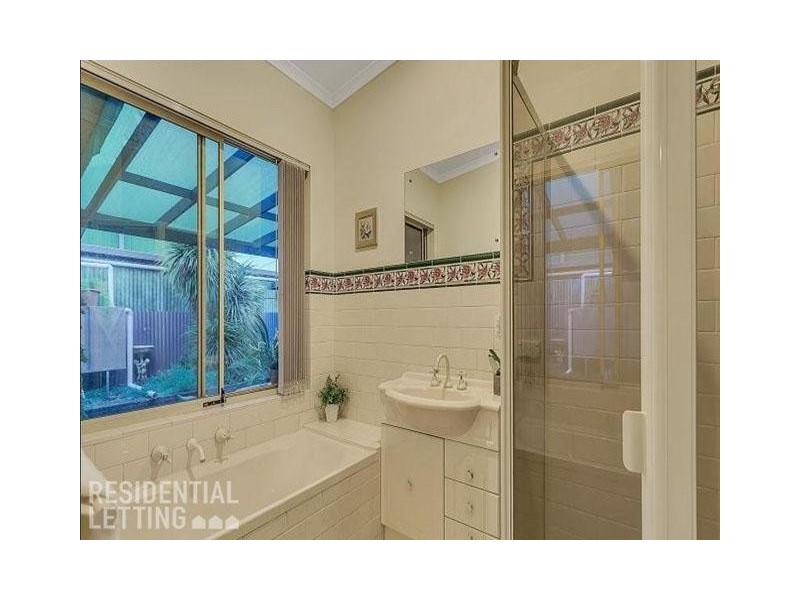 10 Raggatt Crescent, Mitchell Park SA 5043