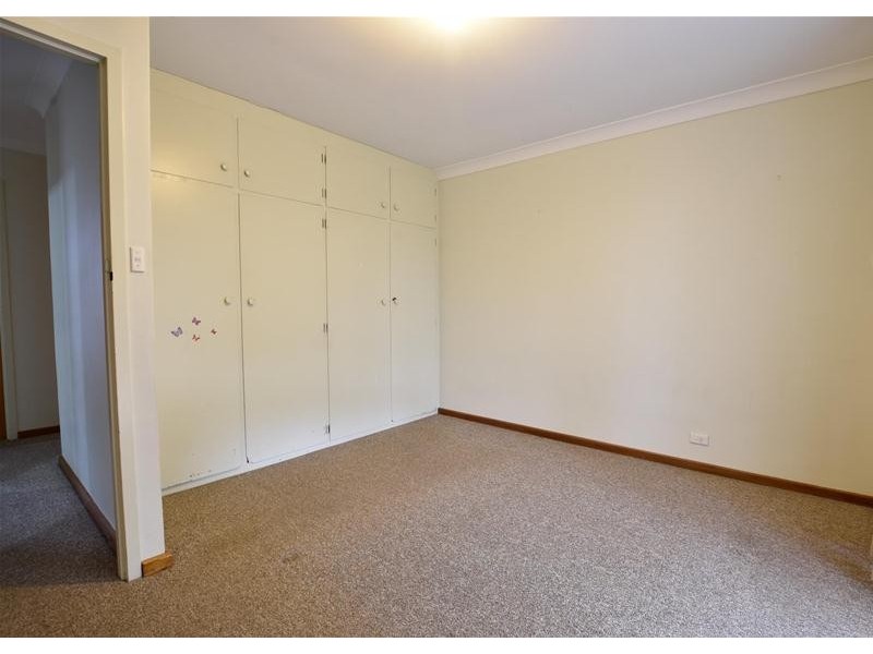 11 Braes Close, Happy Valley SA 5159