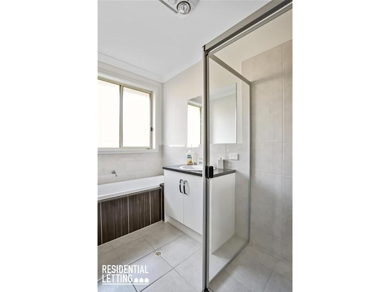 6/15 Sovereign Drive, Woodcroft SA 5162