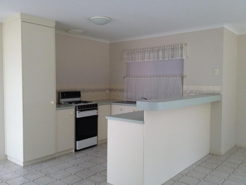 16 Avocet Street, Seaford Rise SA 5169