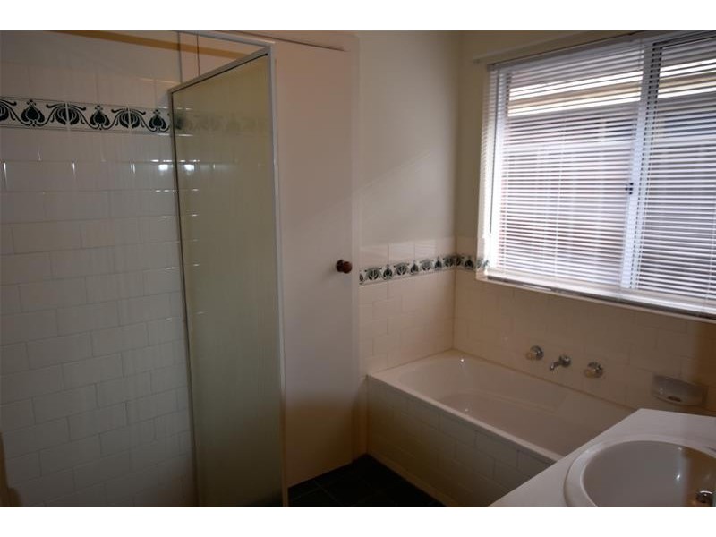 16 Avocet Street, Seaford Rise SA 5169